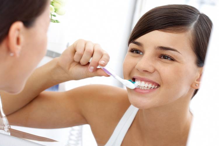 Cara Menjaga Kesehatan Gigi dan Mulut bagi Wanita Hamil ...